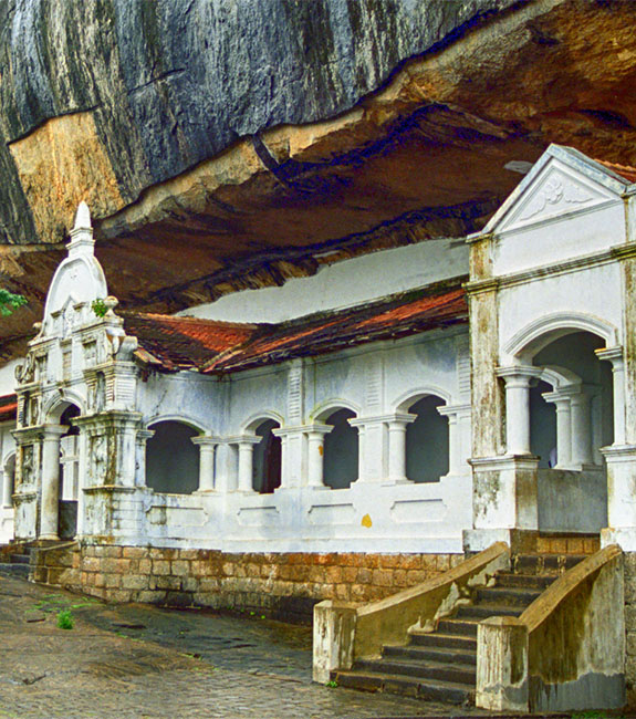 Dambulla Cave Temple